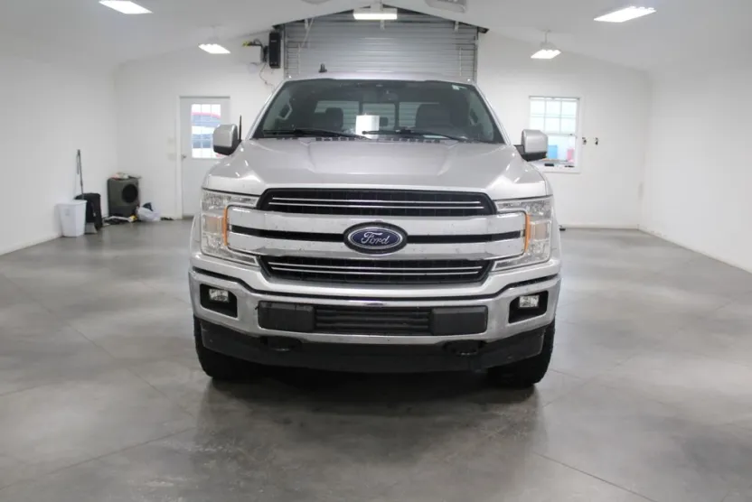 2019 Ford F-150 Lariat photo 1