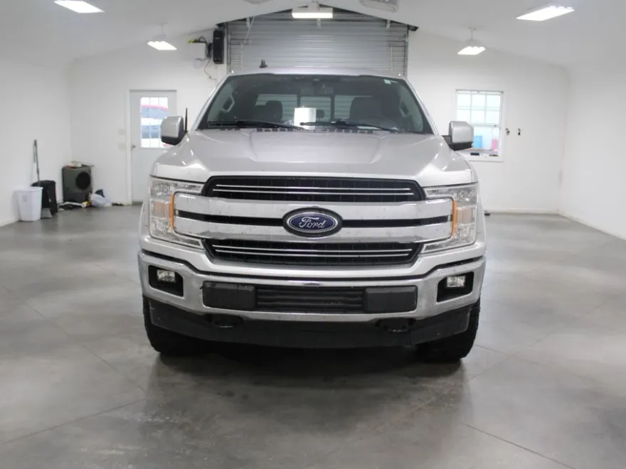 2019 Ford F-150 Lariat photo 1