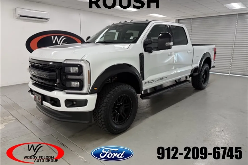 2025 Ford F-250 Lariat photo 1