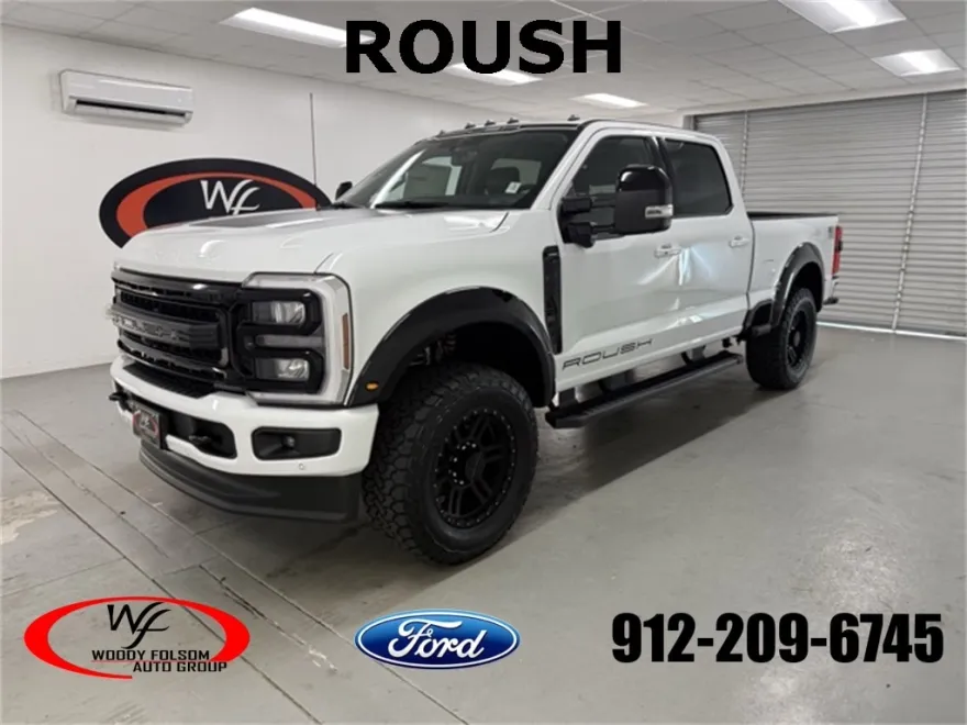 2025 Ford F-250 Lariat photo 1