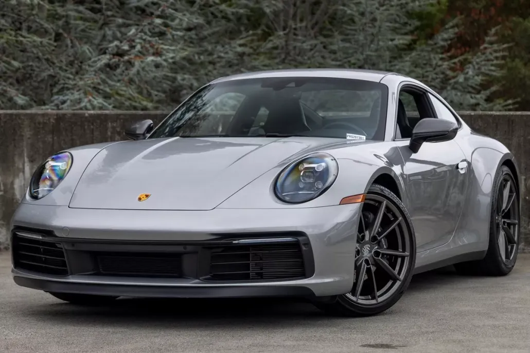 2024 Porsche 911 T photo 1