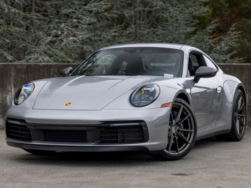 2024 Porsche 911 T photo 1