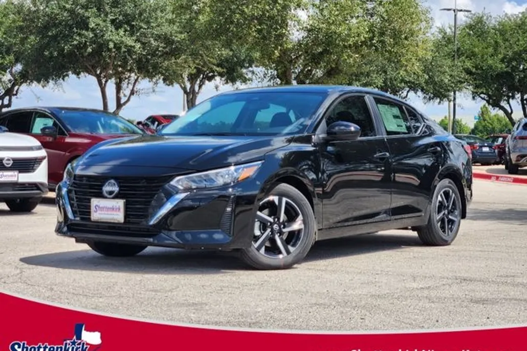 2025 Nissan Sentra SV photo 1