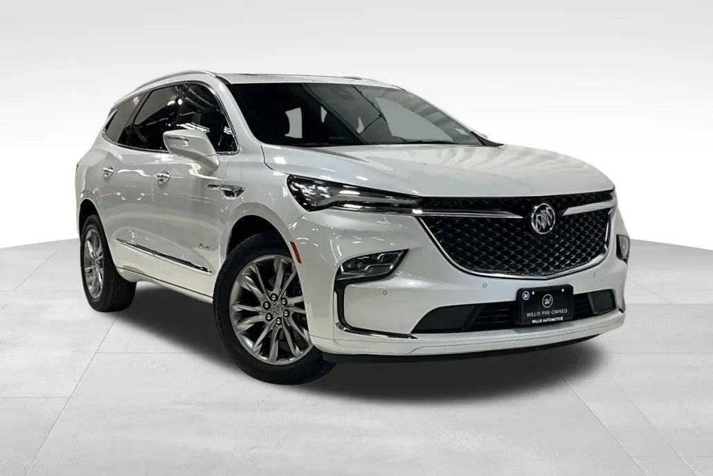 2024 Buick Enclave Avenir photo 1