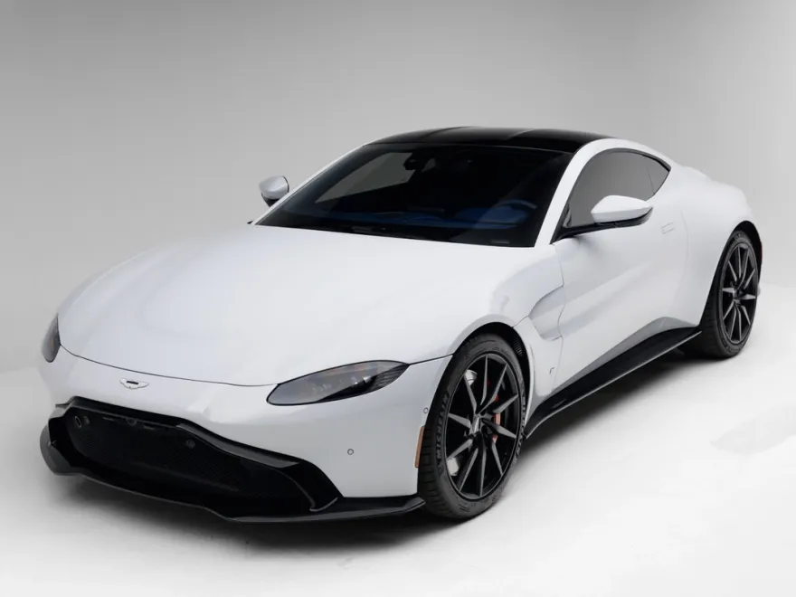 2019 Aston Martin Vantage AM6 photo 1