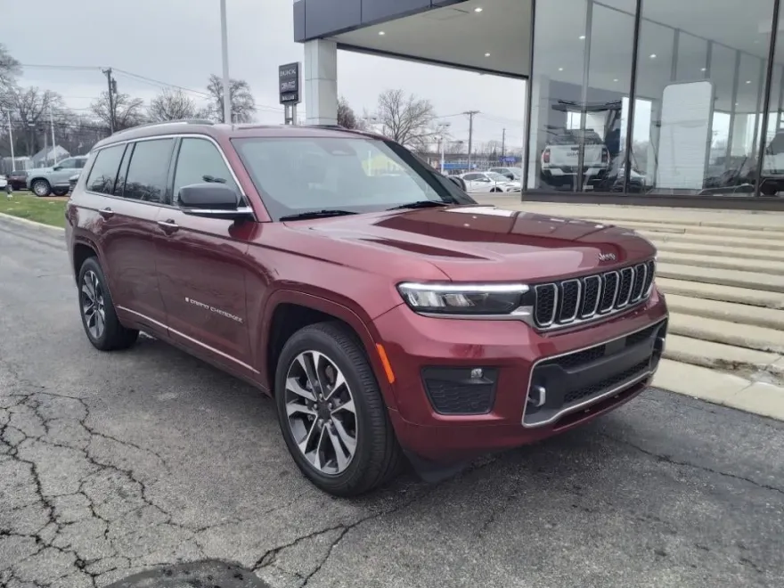 2021 Jeep Grand Cherokee Overland photo 1