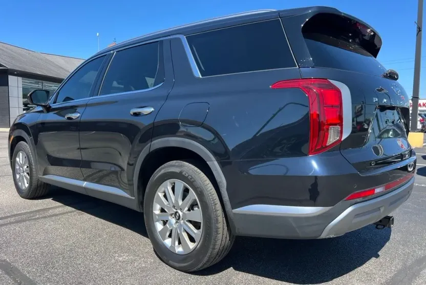 2023 Hyundai Palisade SEL photo 1