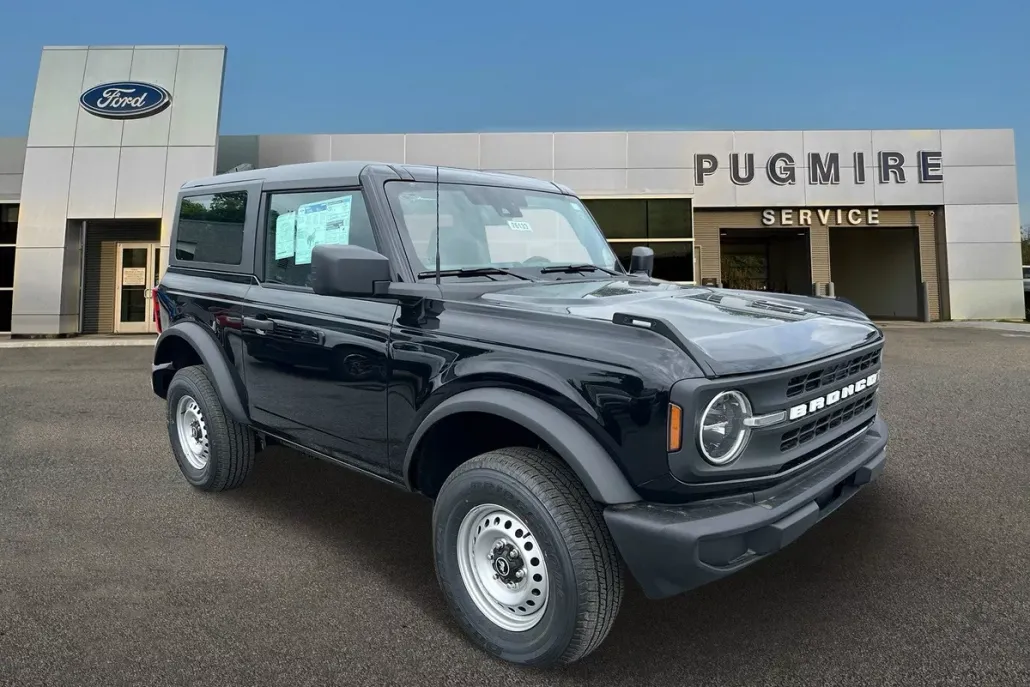 2025 Ford Bronco Base photo 1
