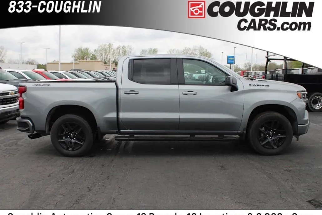 2025 Chevrolet Silverado 1500 RST photo 1