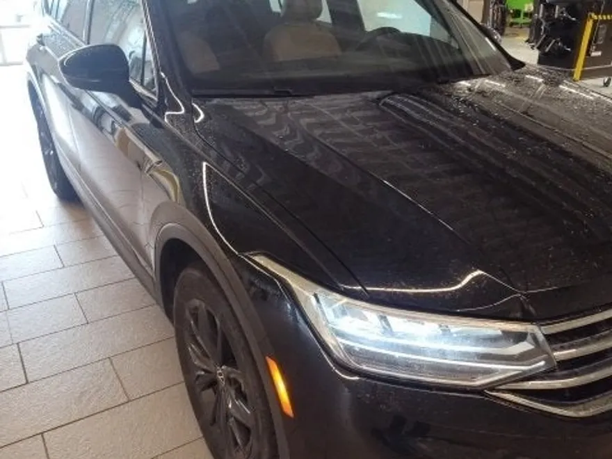 2024 Volkswagen Tiguan SE Wolfsburg Edition photo 1