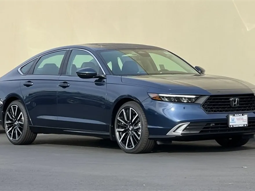2025 Honda Accord Hybrid Touring photo 1