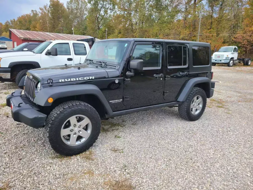 2012 Jeep Wrangler Unlimited Rubicon photo 1