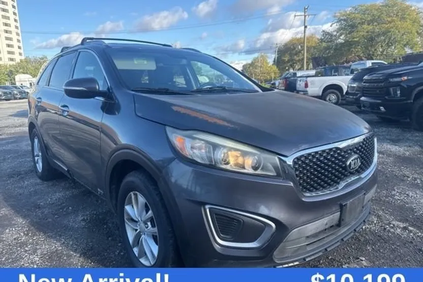 2016 Kia Sorento LX photo 1