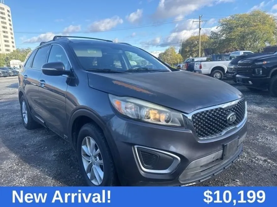 2016 Kia Sorento LX photo 1