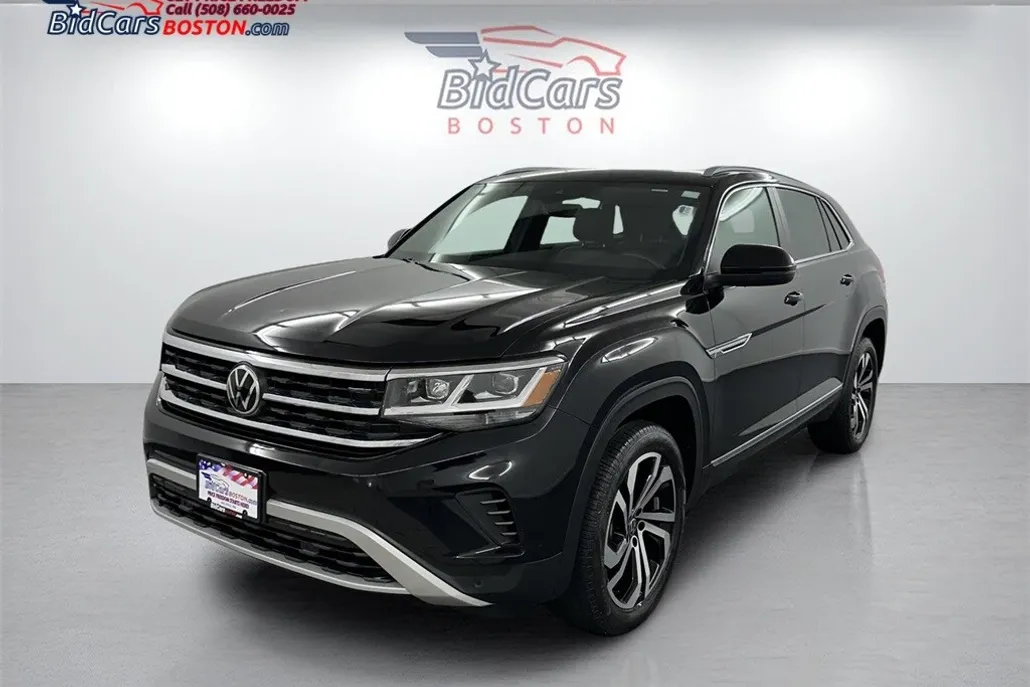 2022 Volkswagen Atlas Cross Sport SE photo 1