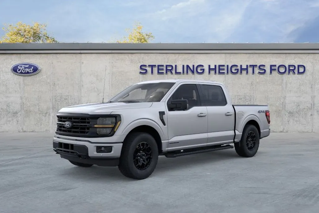2025 Ford F-150 XLT photo 1