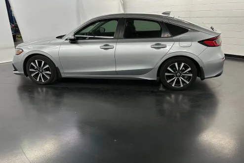 2024 Honda Civic EX-L Hatchback photo 2