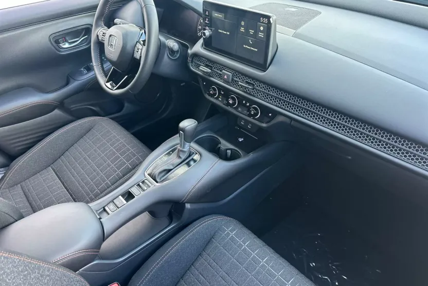 2026 Honda HR-V Sport photo 1