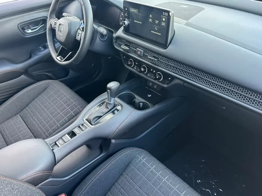 2026 Honda HR-V Sport photo 1