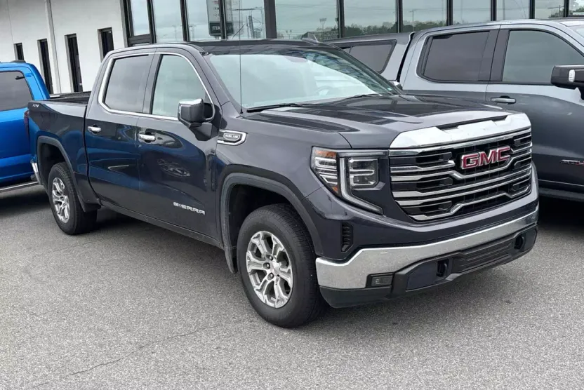 2024 Gmc Sierra 1500 SLT photo 1