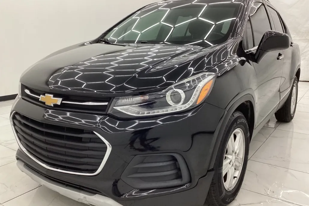 2020 Chevrolet Trax LT photo 1