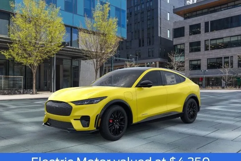 2025 Ford Mustang Mach-E Premium photo 1