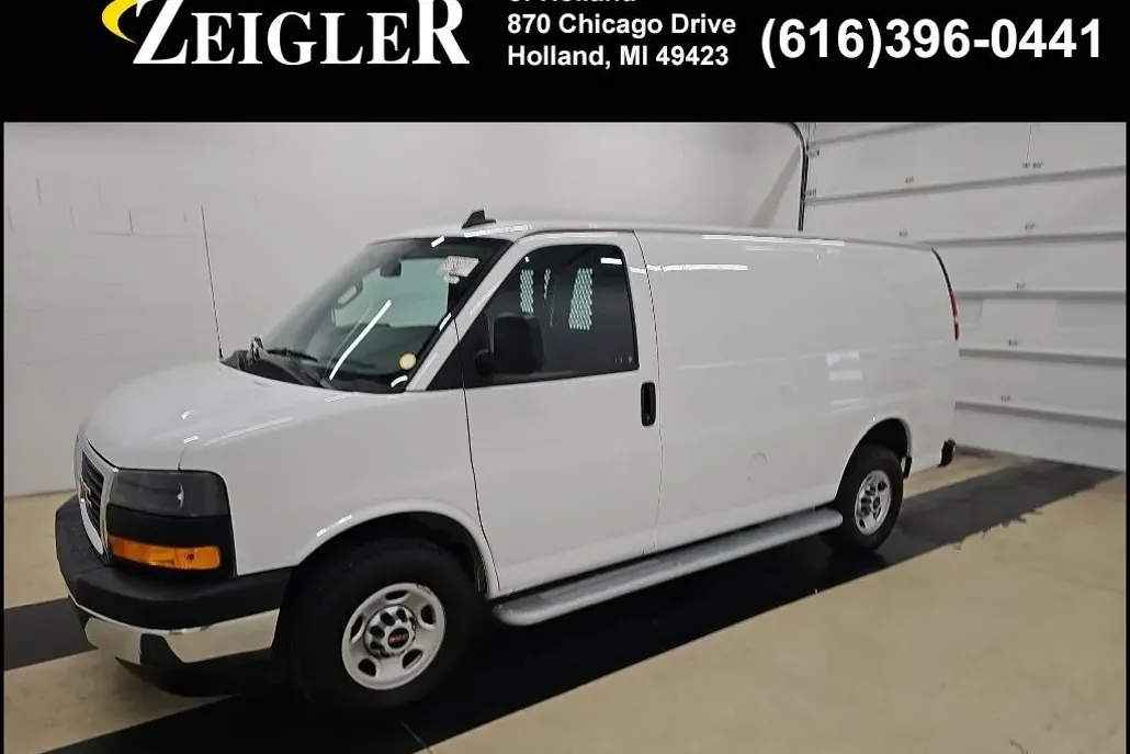 2023 Gmc Savana 2500 Cargo photo 1