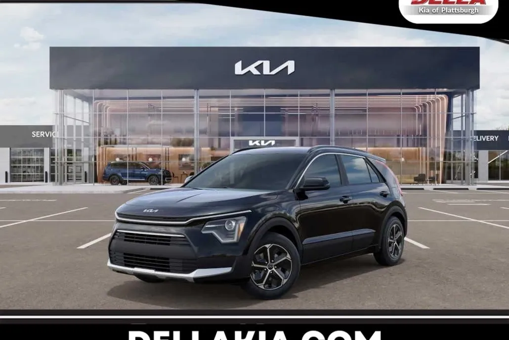 2025 Kia Niro LX photo 1