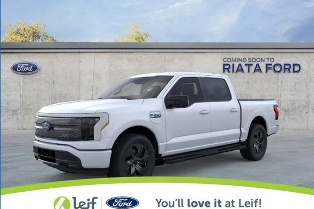 2025 Ford F-150 Lightning photo 1