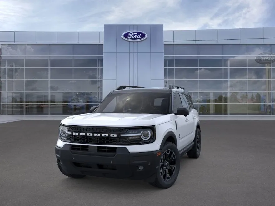 2025 Ford Bronco Sport Outer Banks photo 1