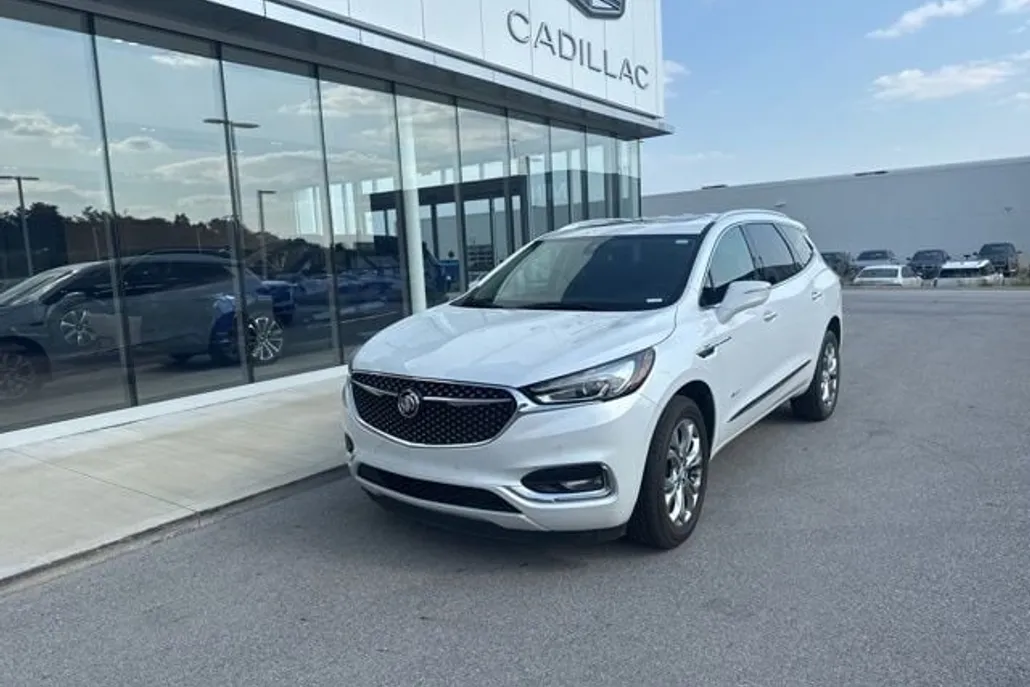 2021 Buick Enclave Avenir photo 1