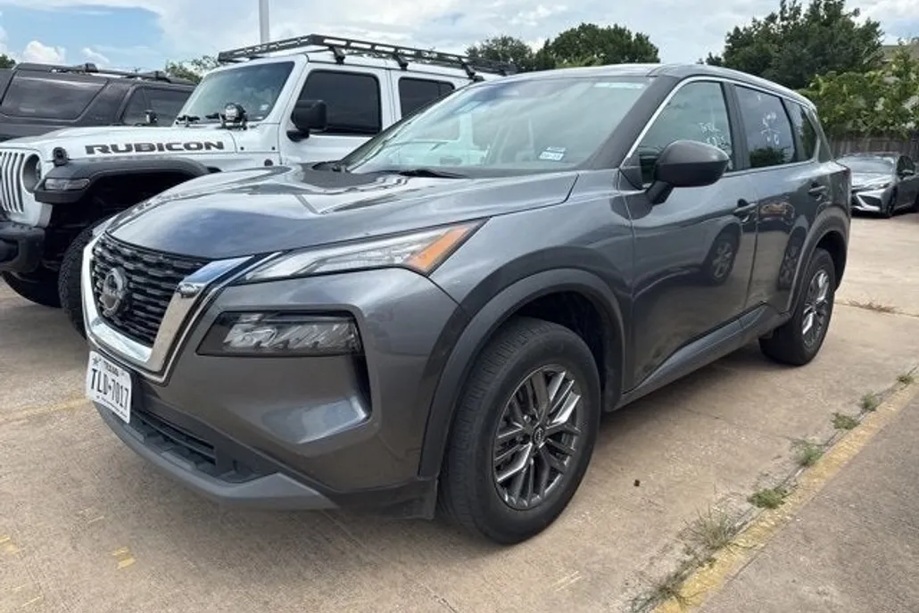 2023 Nissan Rogue S photo 1