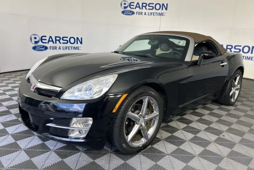2007 Saturn Sky Base photo 1