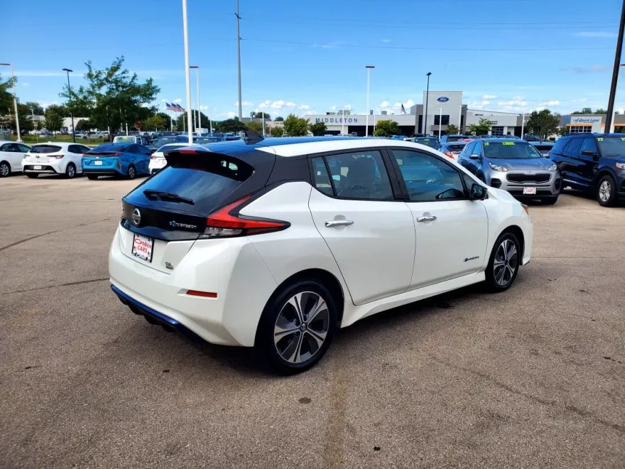 2019 Nissan Leaf SL Plus photo 3