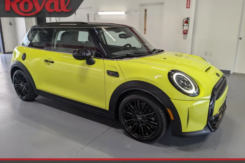 2023 Mini Cooper 2 Door Hardtop S photo 1