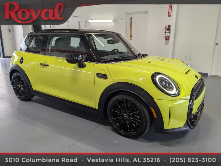 2023 Mini Cooper 2 Door Hardtop S photo 1