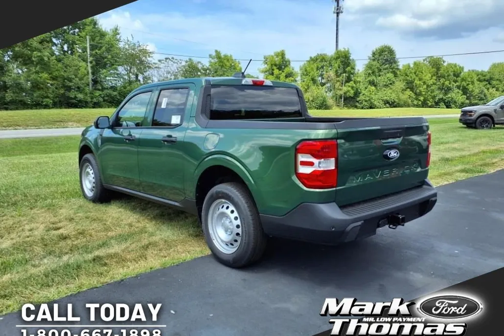 2025 Ford Maverick XL photo 1