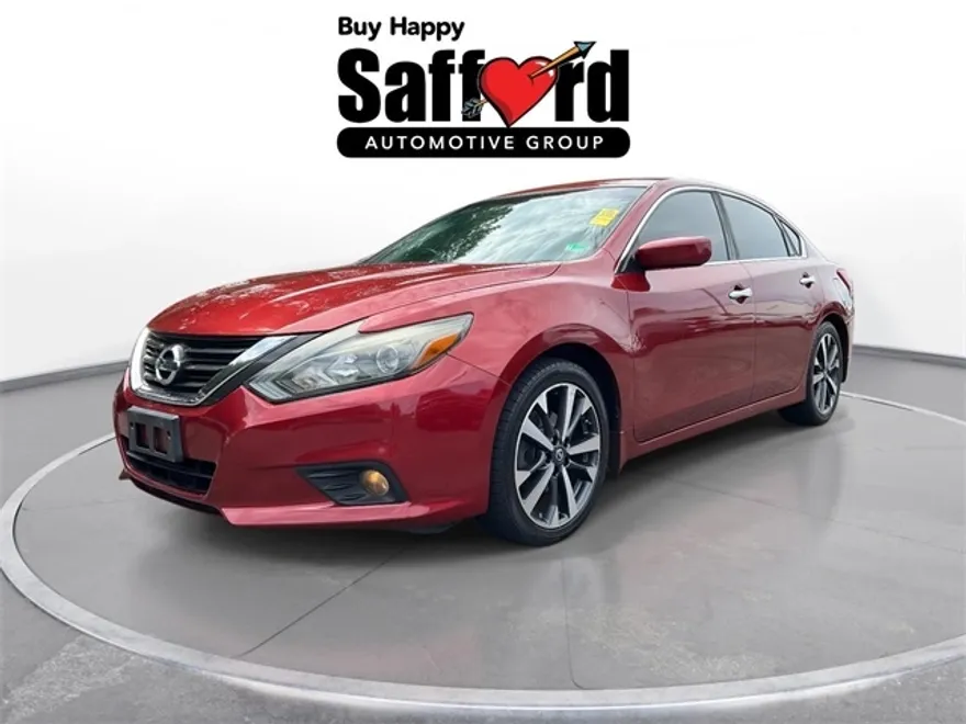 2016 Nissan Altima 2.5 SR photo 1