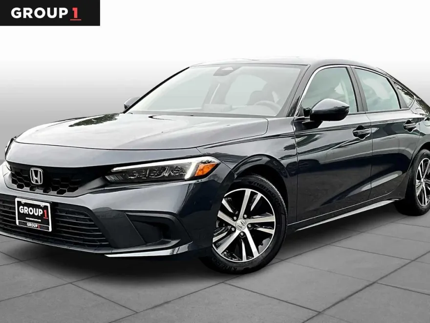 2024 Honda Civic Hatchback LX photo 1