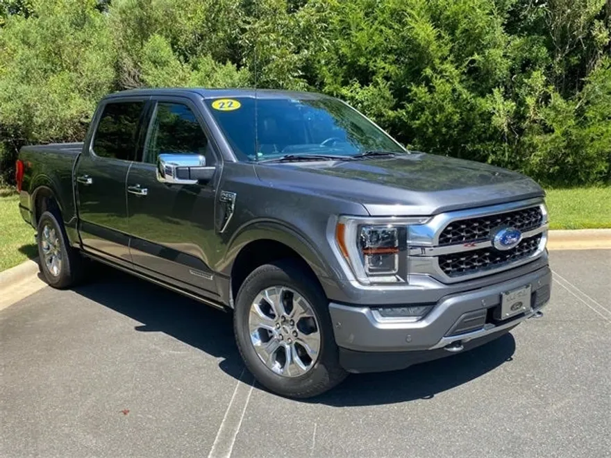 2022 Ford F-150 Platinum photo 1