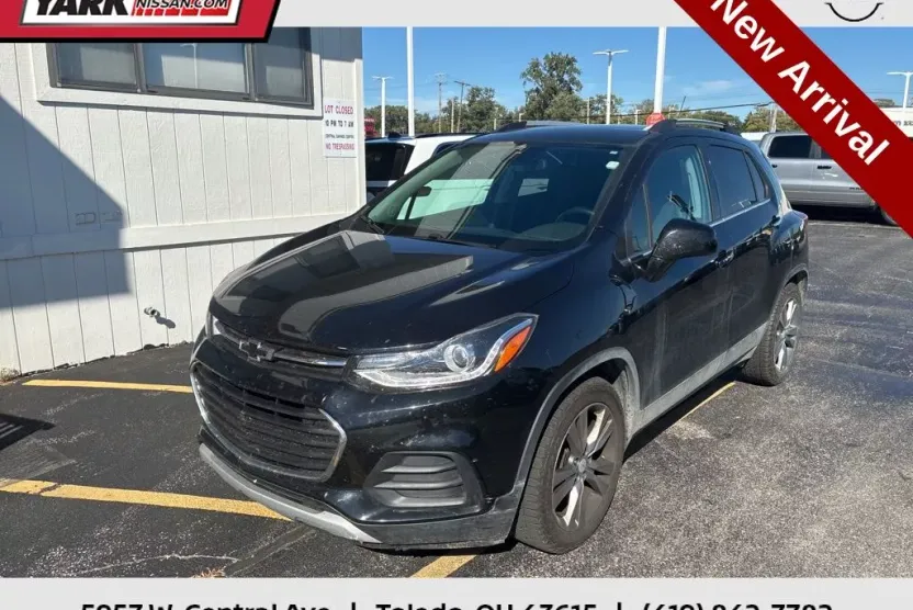 2020 Chevrolet Trax LT photo 1