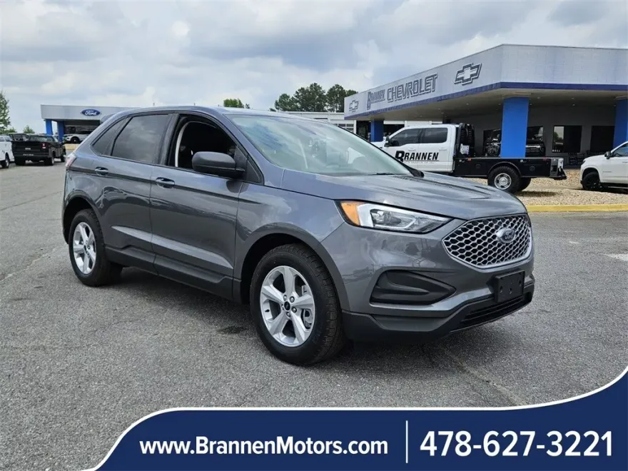 2024 Ford Edge SE photo 1
