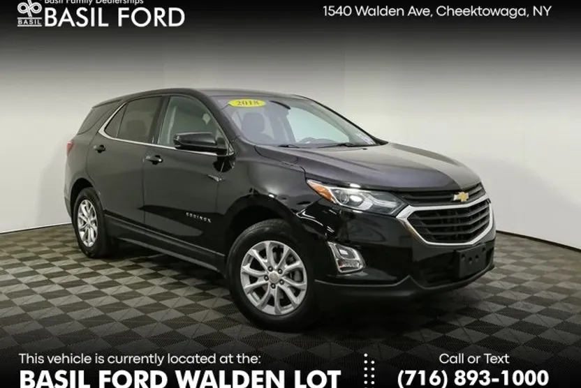 2018 Chevrolet Equinox LT photo 1