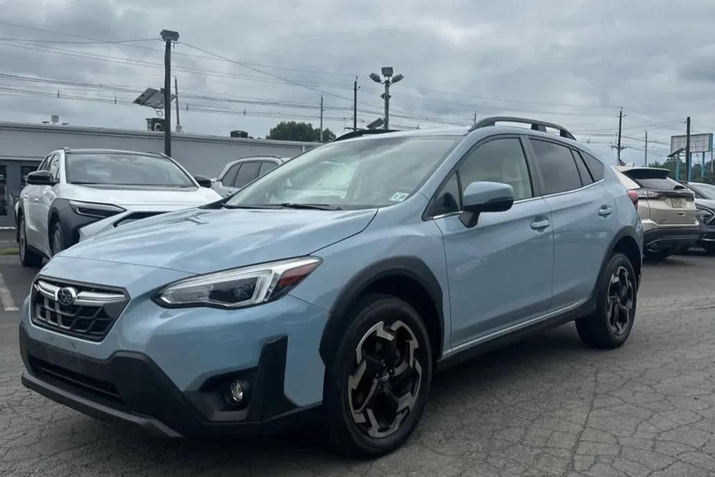 2022 Subaru Crosstrek Limited photo 1