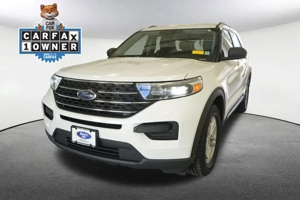 2022 Ford Explorer XLT photo 1