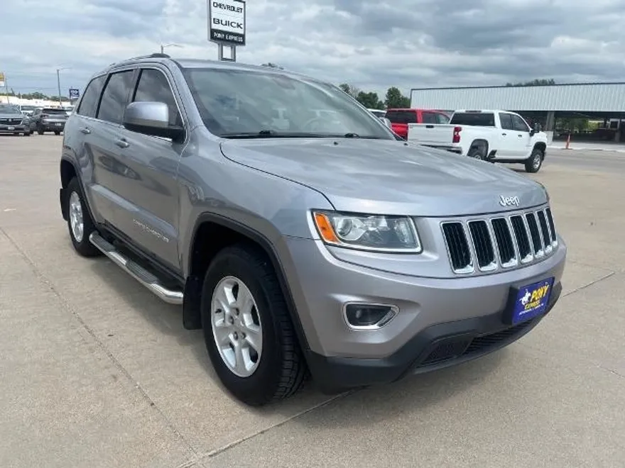 2015 Jeep Grand Cherokee Laredo photo 1