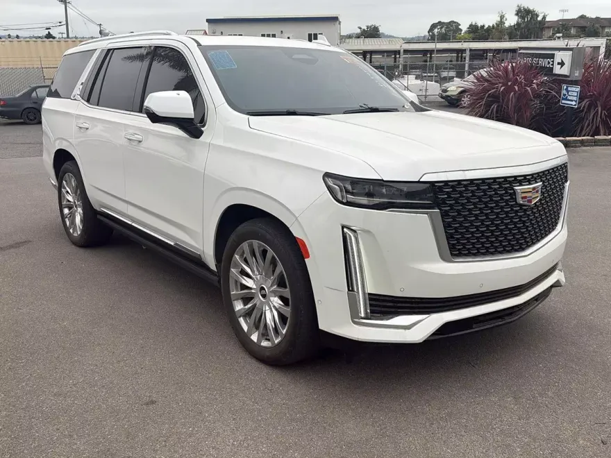 2022 Cadillac Escalade Premium Luxury photo 1