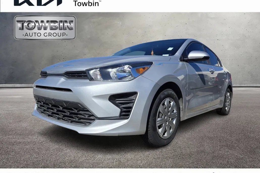 2022 Kia Rio S photo 1