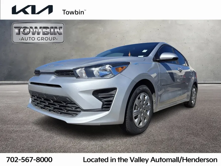 2022 Kia Rio S photo 1