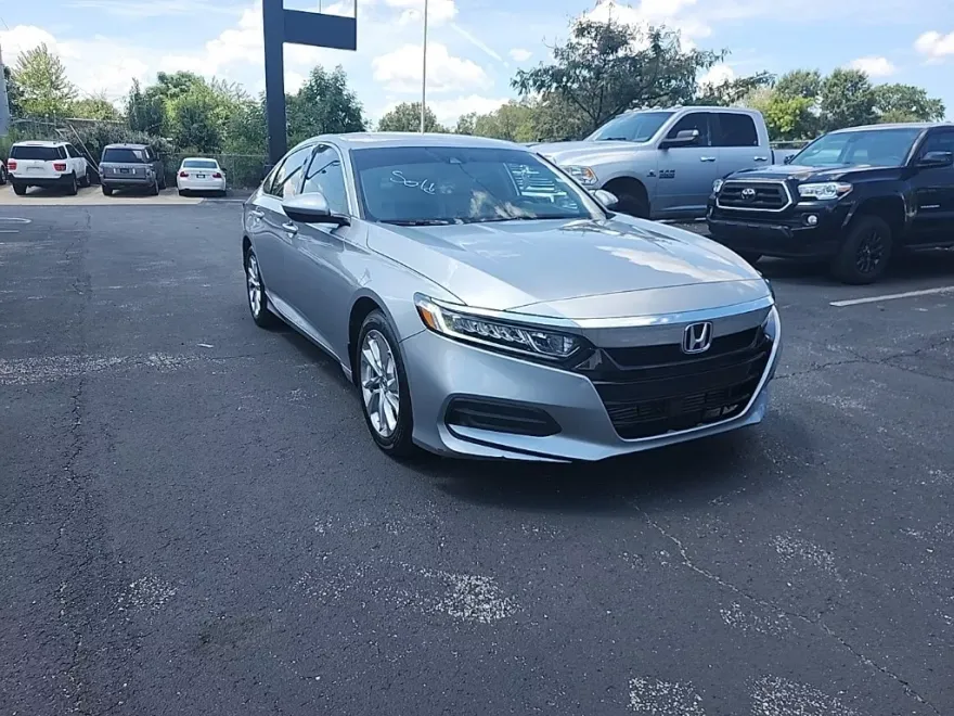 2019 Honda Accord LX photo 1